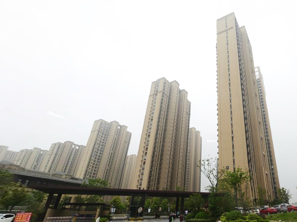 合肥禹洲翡翠湖郡小區(qū)百葉窗、樓梯扶手定制 合肥禹洲翡翠湖郡小區(qū)百葉窗、樓梯扶手定制