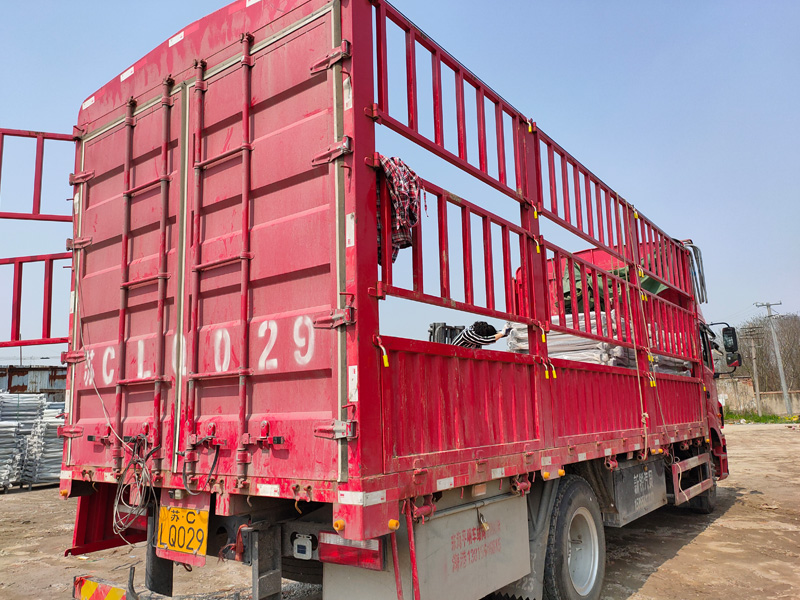 金用護(hù)欄2021年3月29日鋅鋼陽(yáng)臺(tái)護(hù)欄發(fā)貨！