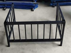 空調(diào)護(hù)欄哪種材質(zhì)最值得選？