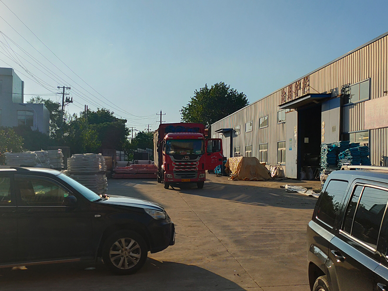 金用護(hù)欄2022年7月23日鋅鋼百葉窗裝車(chē)發(fā)貨! 金用護(hù)欄2022年7月23日鋅鋼百葉窗裝車(chē)發(fā)貨!