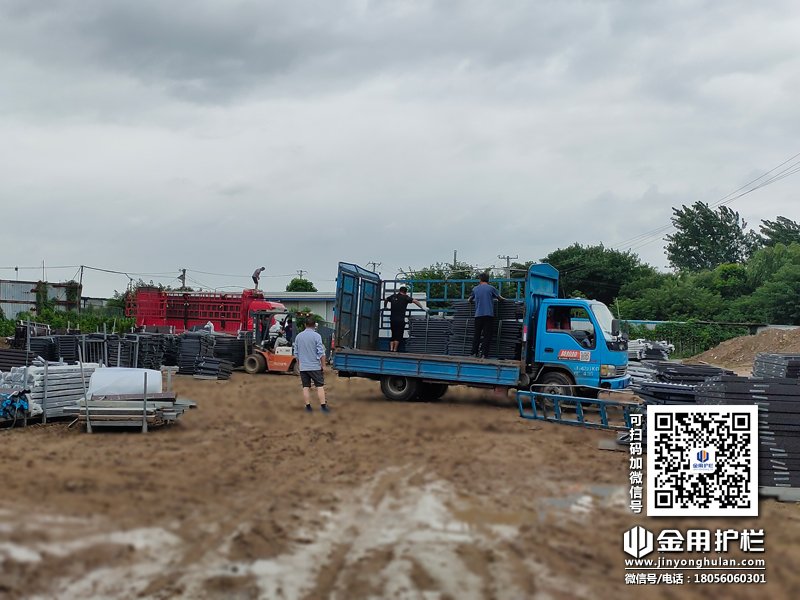 2023年8月2日鋅鋼飄窗欄桿裝車(chē)發(fā)貨! 2023年8月2日鋅鋼飄窗欄桿裝車(chē)發(fā)貨!