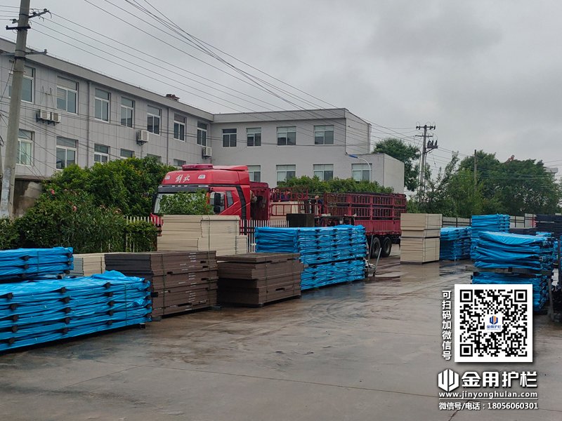 2024年6月19日鋁合金百葉窗裝車發(fā)貨！