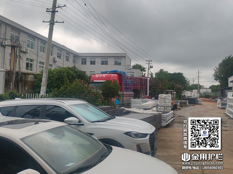 2024年7月15日鋅鋼陽臺護(hù)欄裝車發(fā)貨! 2024年7月15日鋅鋼陽臺護(hù)欄裝車發(fā)貨!