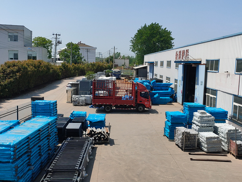 2025年4月25日鋅鋼飄窗護欄裝車發(fā)貨！